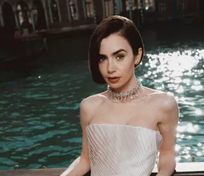 Lily Collins