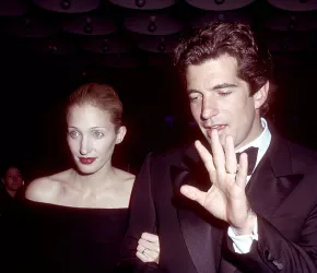 Carolyn Bessette-Kenedy