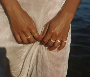 Travel ring