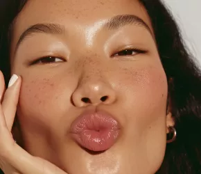 Anti-blush trend