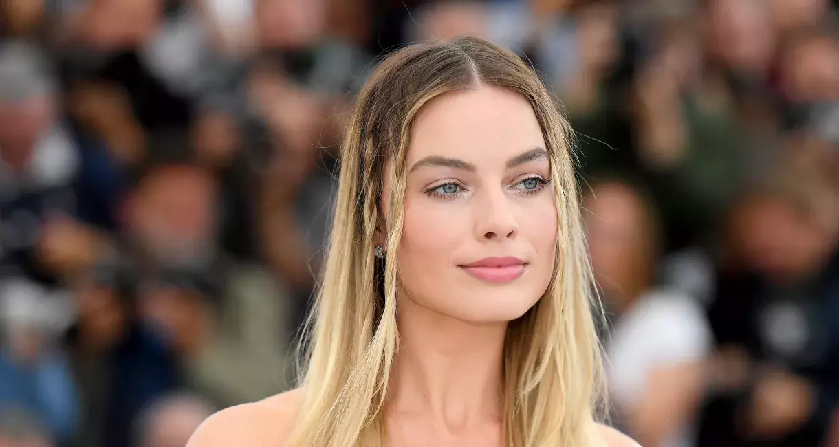 Easy summer hair