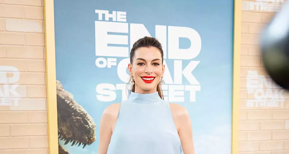 Anne Hathaway