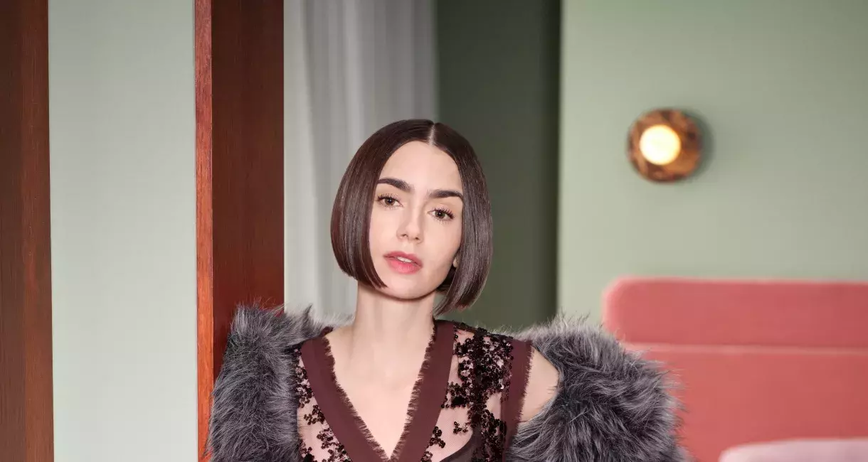 Lily Collins