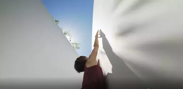 Aires Mateus: Matter in Reverse