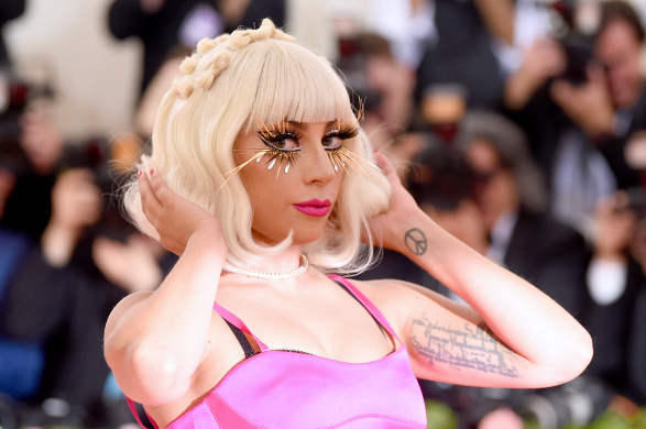 Hledá se perfektní ilustrace na přebal desky, vyzývá Lady Gaga své fanoušky