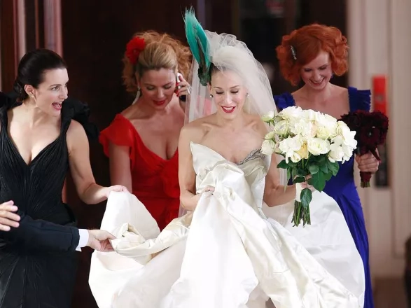 Nejkrásnější filmové svatební šaty. Kdo je oblékl?