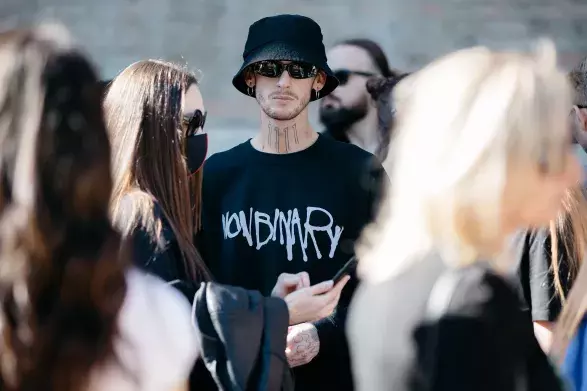 Mercedes-Benz Prague Fashion Week | Street Style Den 4