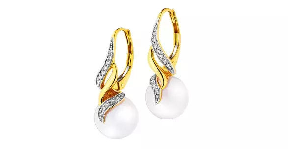 Náušnice ze žlůtého zlata s diamanty a perlami
