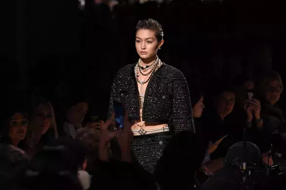 Gigi Hadid/Chanel