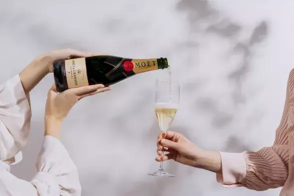 Moët & Chandon Moët & Chandon