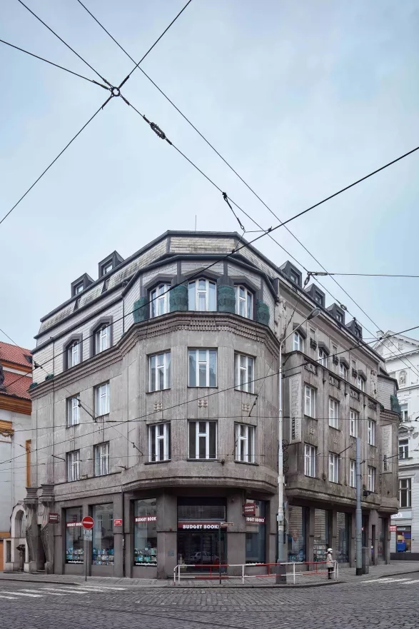 Kubistická asambláž v Praze