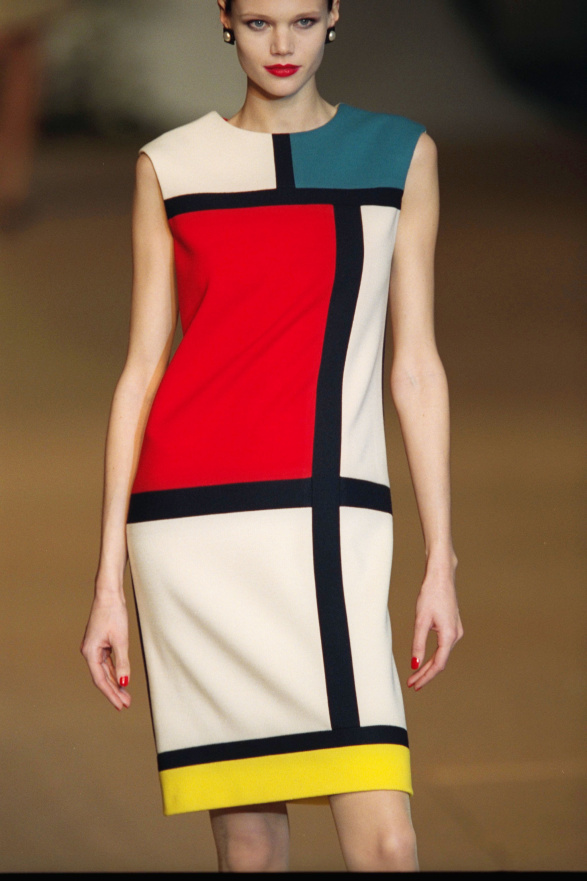 Šaty ve stylu Mondrianových obrazů
