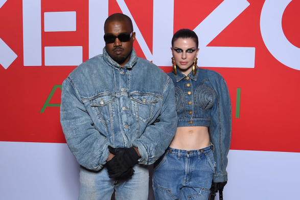 Kanye West a Julia Fox 