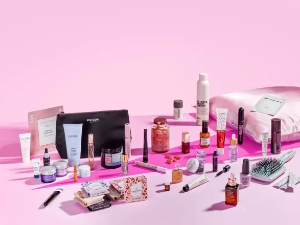 ELLE beauty bag