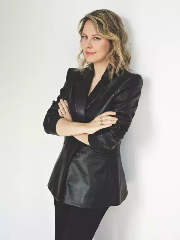 Šéfredaktorka Thea Kučerová