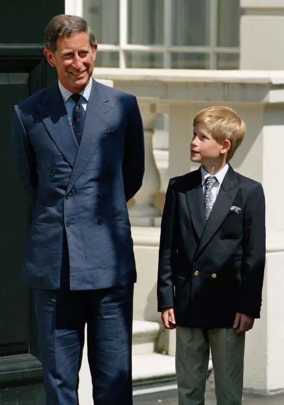 Král Karel a princ Harry