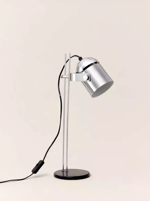 Lampa, Stanislav Indra