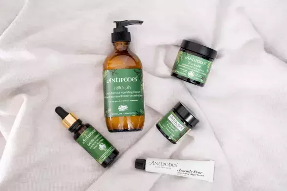 Pečující řada pro všechny tipy pleti od Antipodes