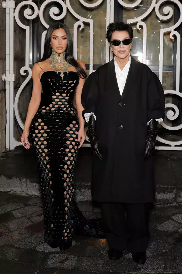 Kim Kardashian, Kris Jenner