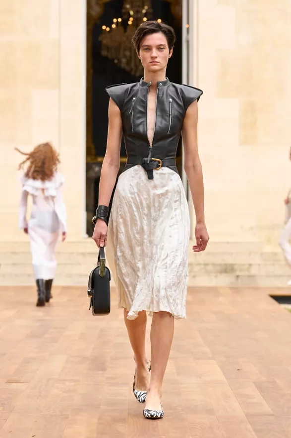 Gabriela Hearst, SS25 Gabriela Hearst, SS25