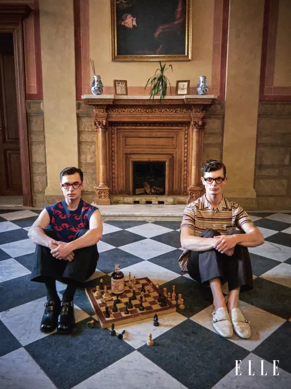 Oskar Hes, Petr Uhlík