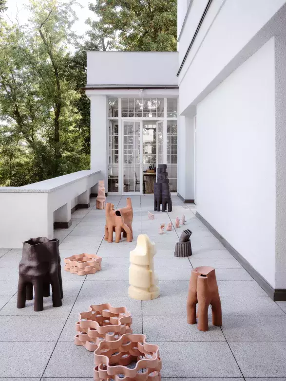 Čtyři patra kuráže