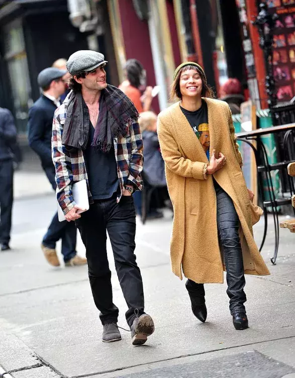 Zoe Kravitz, Penn Badgley