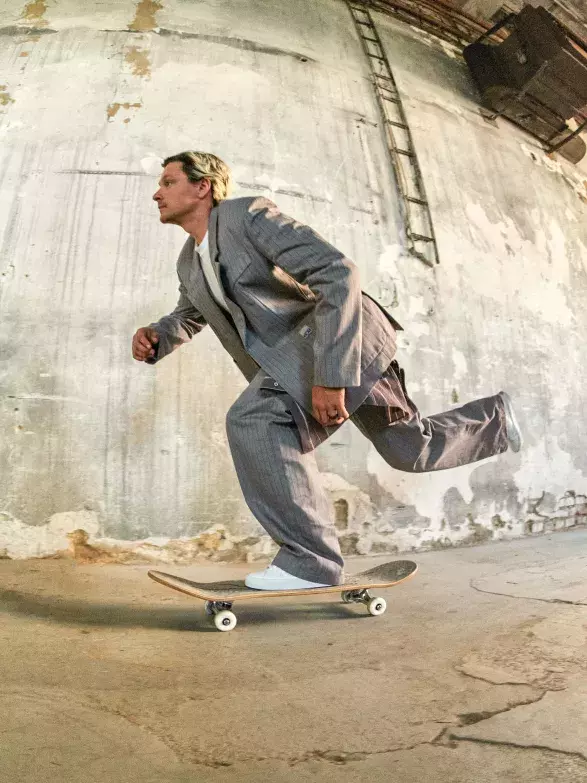 Sazka a Maxim Habanec představují unikátní skateboard z losů