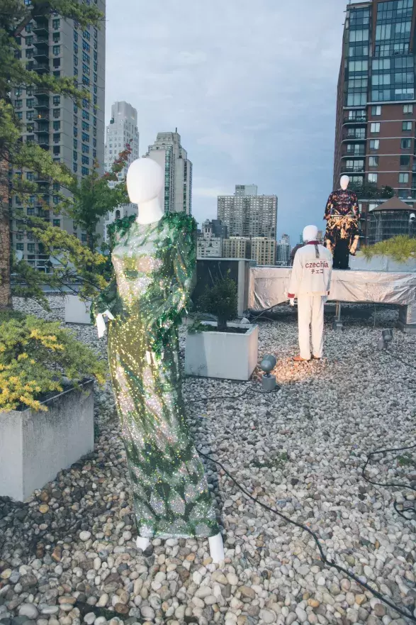 Jan Société takes over New York