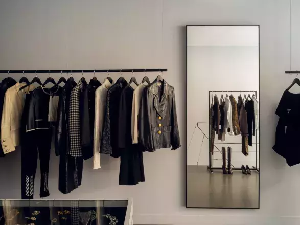 The Parisian Vintage The Parisian Vintage