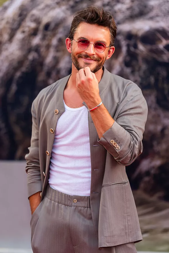 Jonathan Bailey Jonathan Bailey