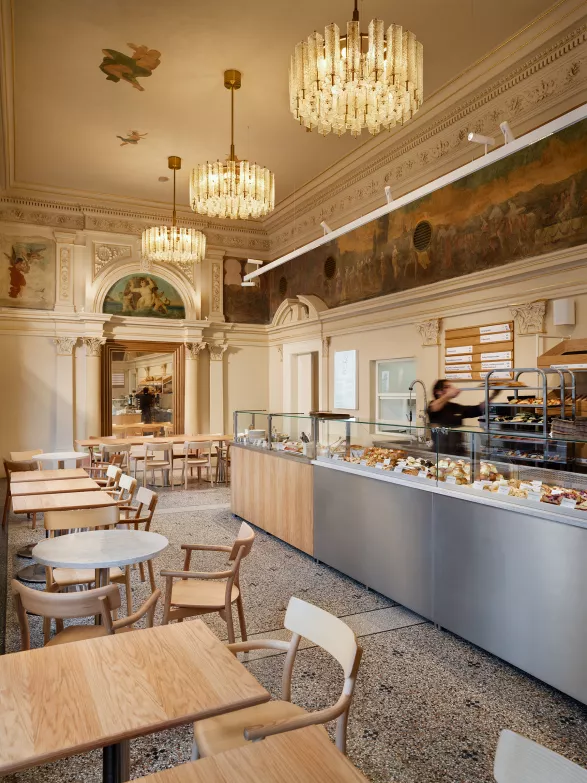 Denisa Strmisková Denisa Strmisková