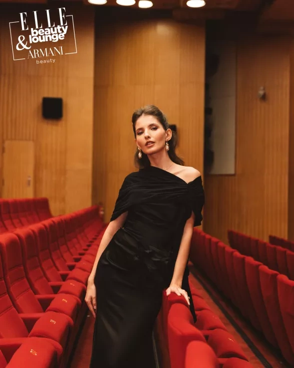 Sára Sandeva