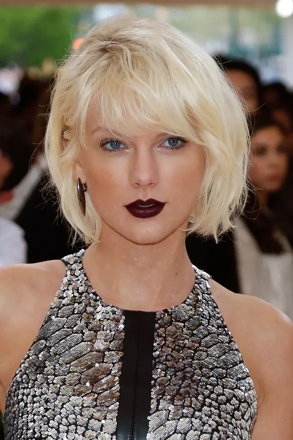 Taylor Swift na Met Gala v roce 2016 Taylor Swift na Met Gala v roce 2016