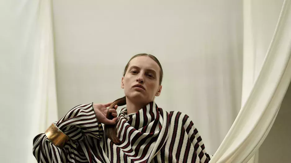 Podívejte se na celý editorial do naší galerie: Podívejte se na celý editorial do naší galerie: