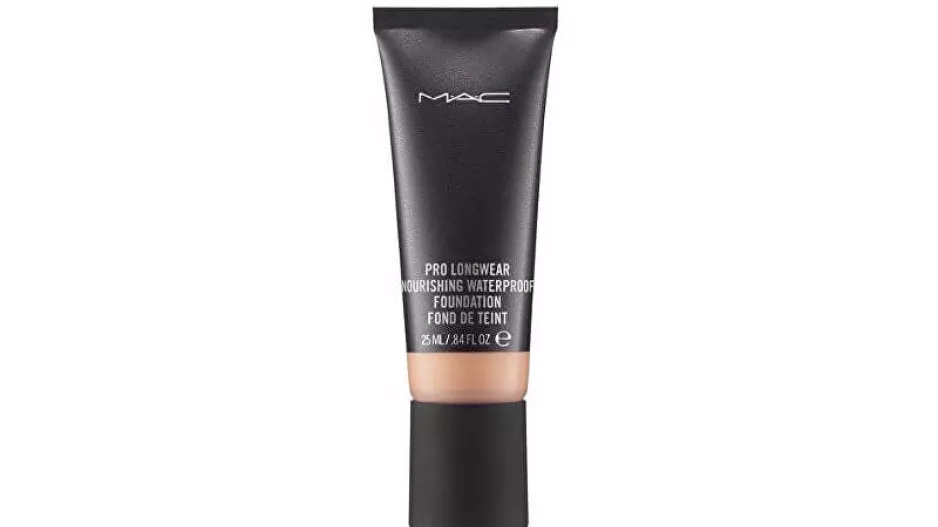 MAC Pro Longwear Nourishing Waterproof Foundation