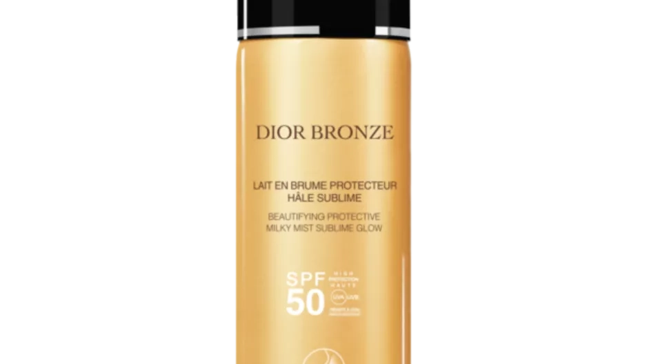 Opalovací mléko ve spreji Dior Bronze, Dior, 1159 Kč Opalovací mléko ve spreji Dior Bronze, Dior, 1159 Kč