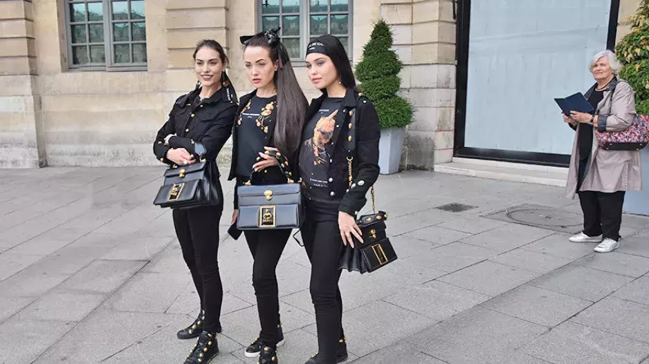 pfw