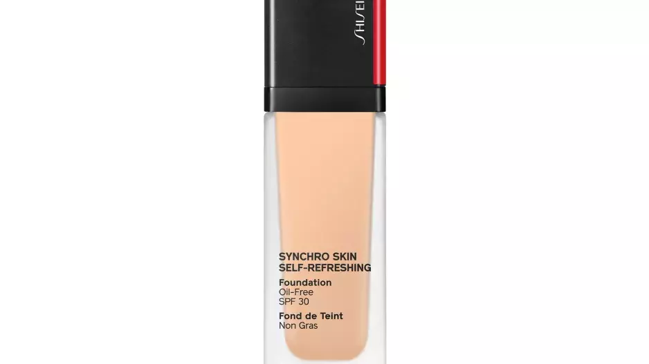 Shiseido Synchro Skin Self-Refreshing Foundation, dlouhotrvající make-up SPF 30, 1 320 Kč Shiseido Synchro Skin Self-Refreshing Foundation, dlouhotrvající make-up SPF 30, 1 320 Kč
