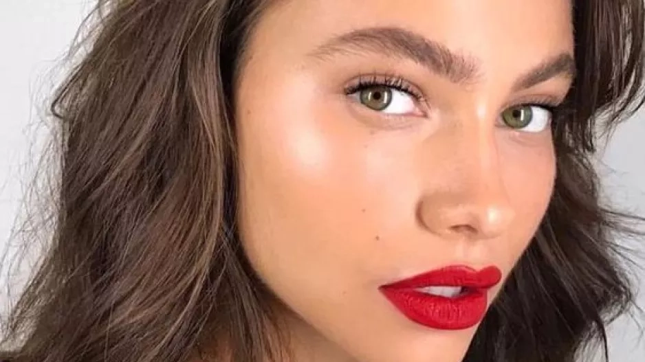 Red lips Red lips