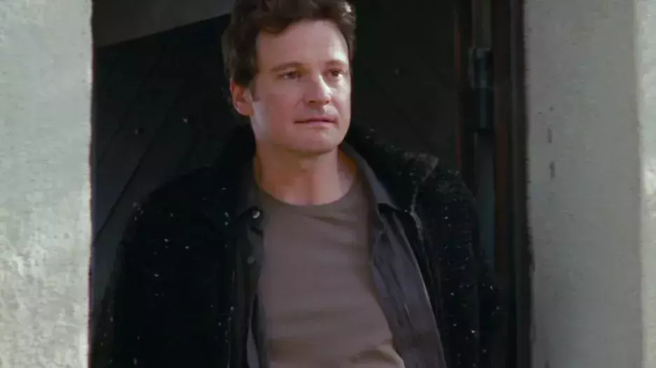 Postava: Jamie Herec: Colin Firth Proč ho milujeme: Za jeho vtipnou scénu s pádem do jezírka i pokusy mluvit portugalsky.