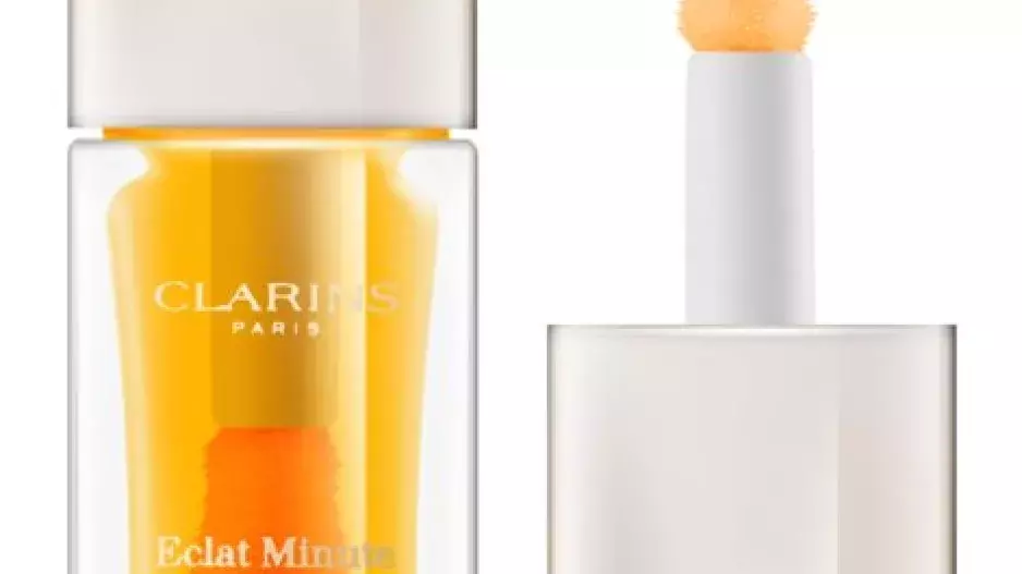Vyživující péče na rty, Lip Make-Up Lip Comfort Oil, CLARINS, 515 Kč