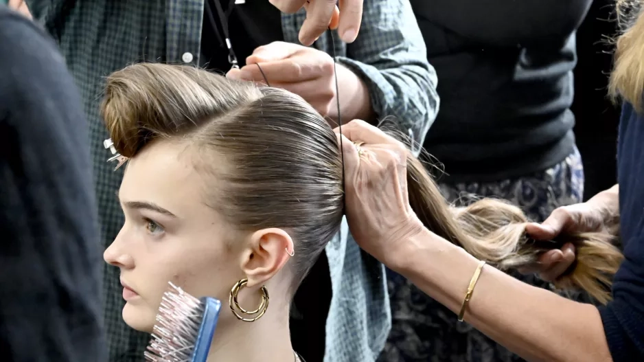 JONATHAN SIMKHAI backstage, NYFW fall/winter 2020JONATHAN SIMKHAI backstage, NYFW fall/winter 2020