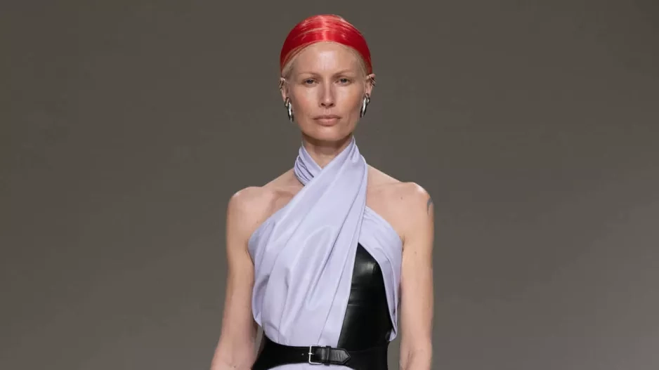 AMQ AW20