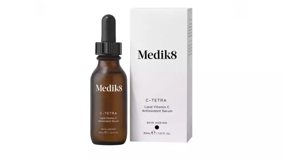 Sérum s vitamínem C pro omlazení a rozjasnění pleti, C-Tetra + Intense sérum, Medik8, prodává Medaprex.cz, 1735 Kč