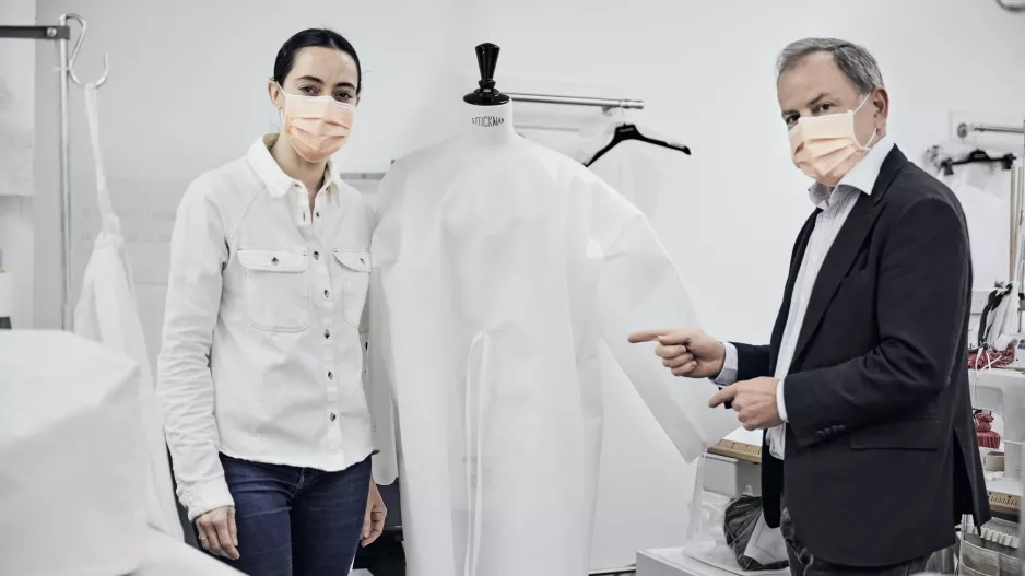 Louis Vuitton mobilizuje svůj oděvní ateliér