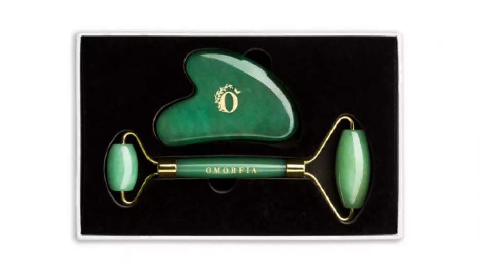 Jadeitová masážní sada roller a gua sha, OMORFIA, 1 250 Kč