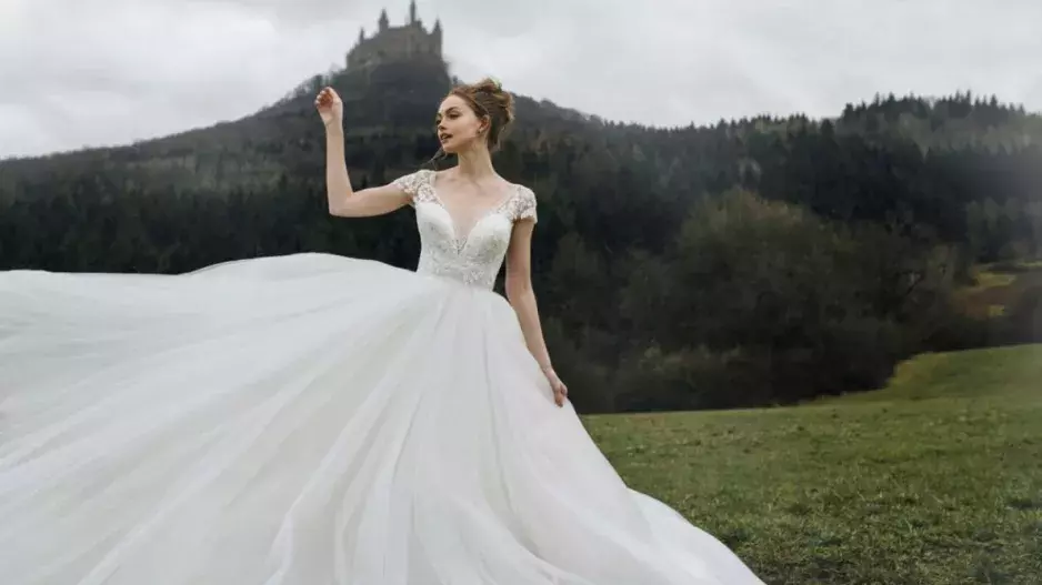 Disney uvedl na trh vlastní řadu svatebních šatů
