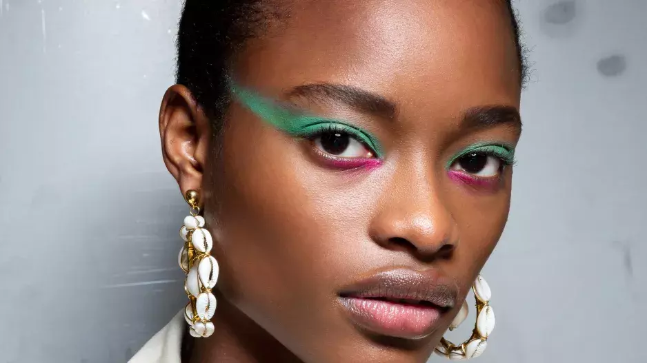 TOP paletky očních stínů, které stojí za to vyzkoušet