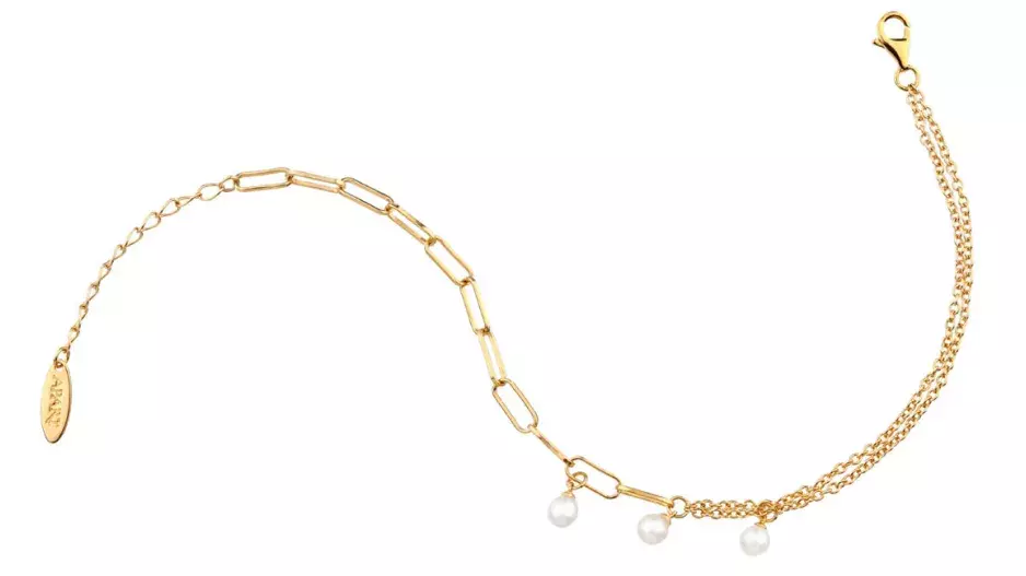 Stříbrný náramek s perlami